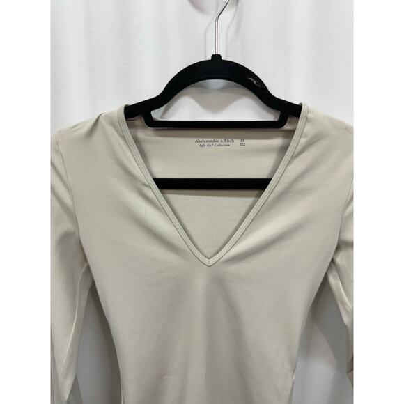 Abercrombie & Fitch Soft A&F Collection Gray Long Sleeve V-Neck Bodysuit XS - Picture 3 of 5